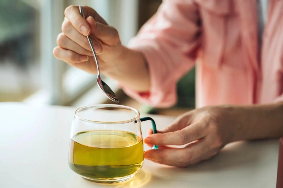 Ba loại trà giúp tăng sinh collagen và dưỡng da